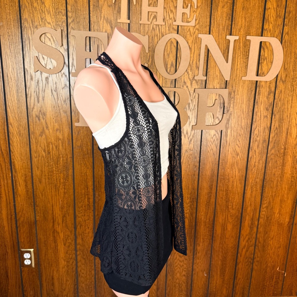 Maurices Crochet Lace Vest Women S Black Boho Whimisigoth Grunge Y2K Layering - Picture 2 of 4